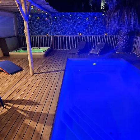 La Des Lions Villa